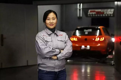 杭州铸淘网络科技有限公司|中国版《速度与激情》：一年改车4000辆，梦想70岁冲沙漠的女机械师